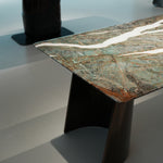 デザイナーズ 大理石ダイニングテーブル 孔雀緑 天然石天板 ブロンズ脚 高級モダンインテリア jrjj-6637