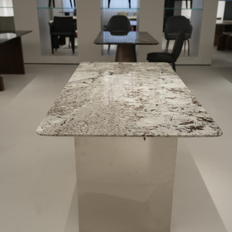 ラグジュアリー 天然大理石テーブル 黒×ゴールド調 ダイニングテーブル 高級モノトーンモダン デザイナーズダイニング180cm 160cm jrjj-6145