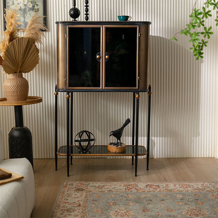 パイン材とアイアンのスタイリッシュキャビネット - 強化ガラス扉付き収納棚 hdst-4308