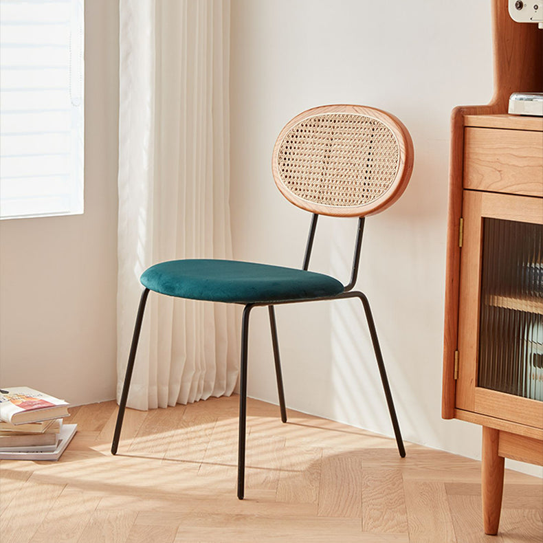 チェリー材とラタン使用の高級ベルベットチェア2脚 fcp-1285