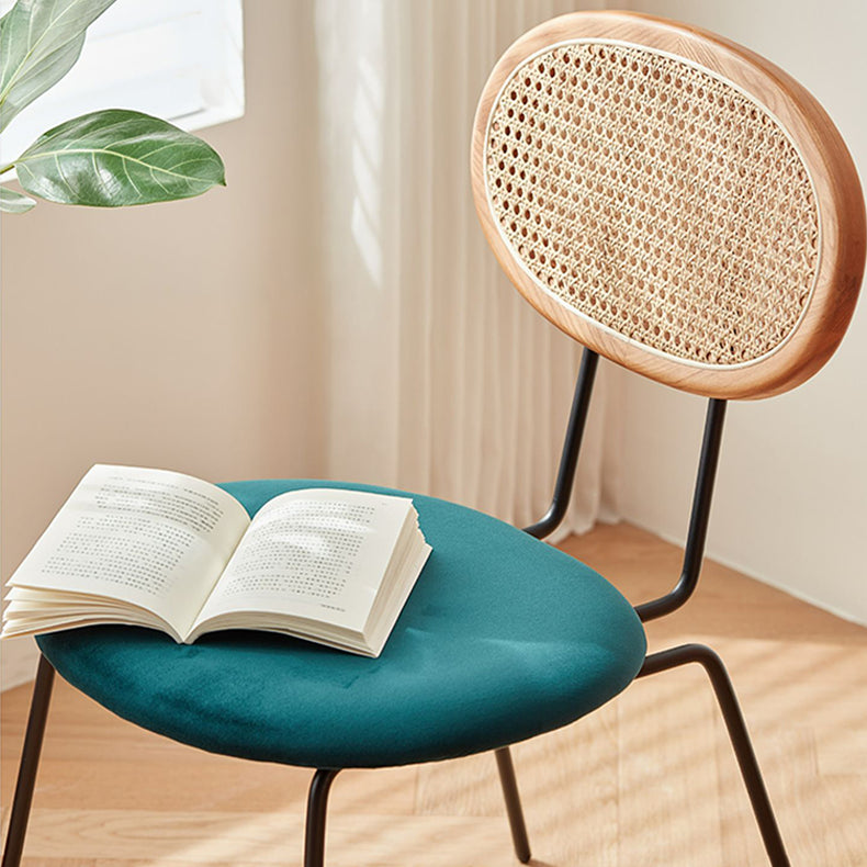 チェリー材とラタン使用の高級ベルベットチェア2脚 fcp-1285