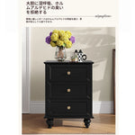 シンプルモダンなナイトテーブル - 多層板製・3段引き出し付き・エレガントな黒色デザイン fcr-4821