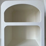 モダンデザインのホワイトナイトテーブル|おしゃれで機能的な収納スペース完備 fcwz-2362