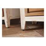 スギ材のナチュラルキャビネット—おしゃれな収納スタイルを実現 hczym-2316