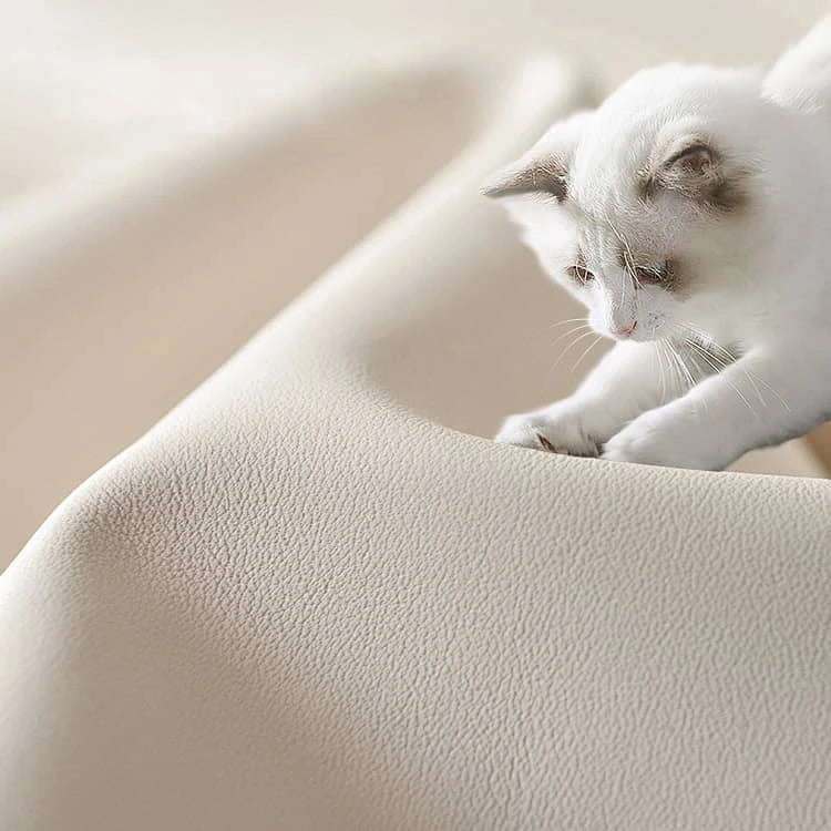 パイン材×合皮のモダンソファー|リビングをスタイリッシュに彩るコンパクトデザイン fhw-2066