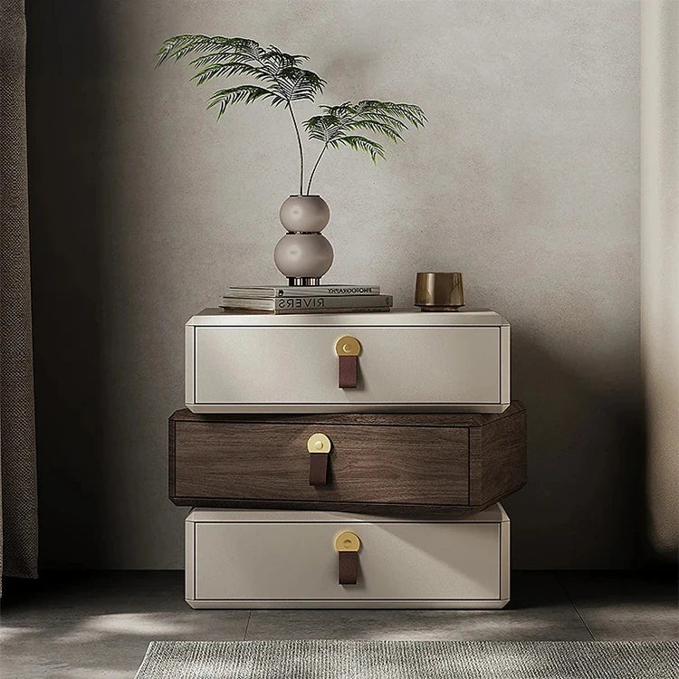 モダンデザインナイトテーブル | 多層板製 PUレザー仕上げ | スタイリッシュな収納解決策 fhx-4579