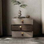 モダンデザインナイトテーブル | 多層板製 PUレザー仕上げ | スタイリッシュな収納解決策 fhx-4579