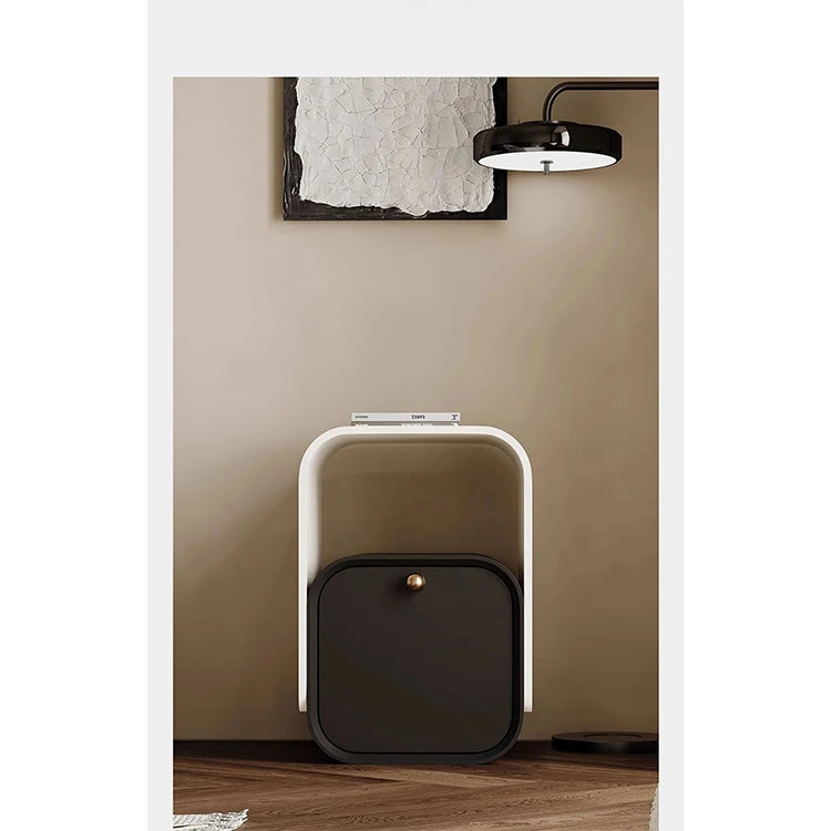 スタイリッシュなパイン製ナイトテーブル - モダンデザインでお部屋を彩る収納付きテーブル fjd-4728