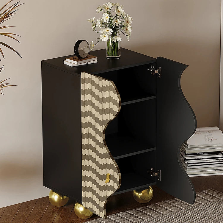 スタイリッシュなステンレス製キャビネット|モダンデザインで収納力抜群|リビング・寝室に最適なインテリア家具 fjd-4742