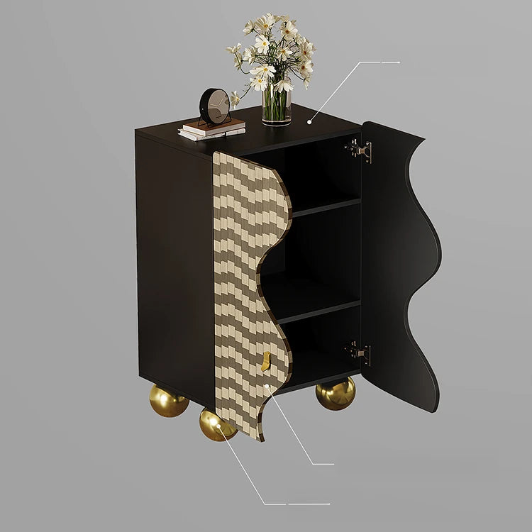 スタイリッシュなステンレス製キャビネット|モダンデザインで収納力抜群|リビング・寝室に最適なインテリア家具 fjd-4742