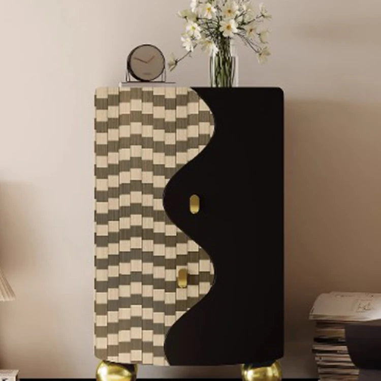 スタイリッシュなステンレス製キャビネット|モダンデザインで収納力抜群|リビング・寝室に最適なインテリア家具 fjd-4742