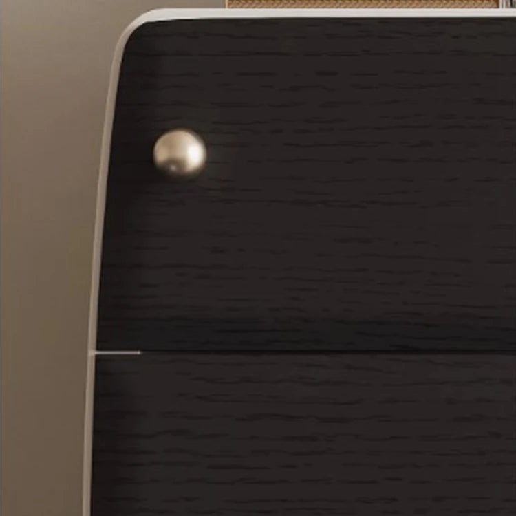 ナチュラルパイン製のスタイリッシュキャビネット - おしゃれで収納力抜群のサイドボード fjd-4745