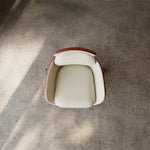 エレガントな合成皮革チェア - アルミニウム合金の洗練デザイン・快適な座り心地のオフィスチェア fjd-4748