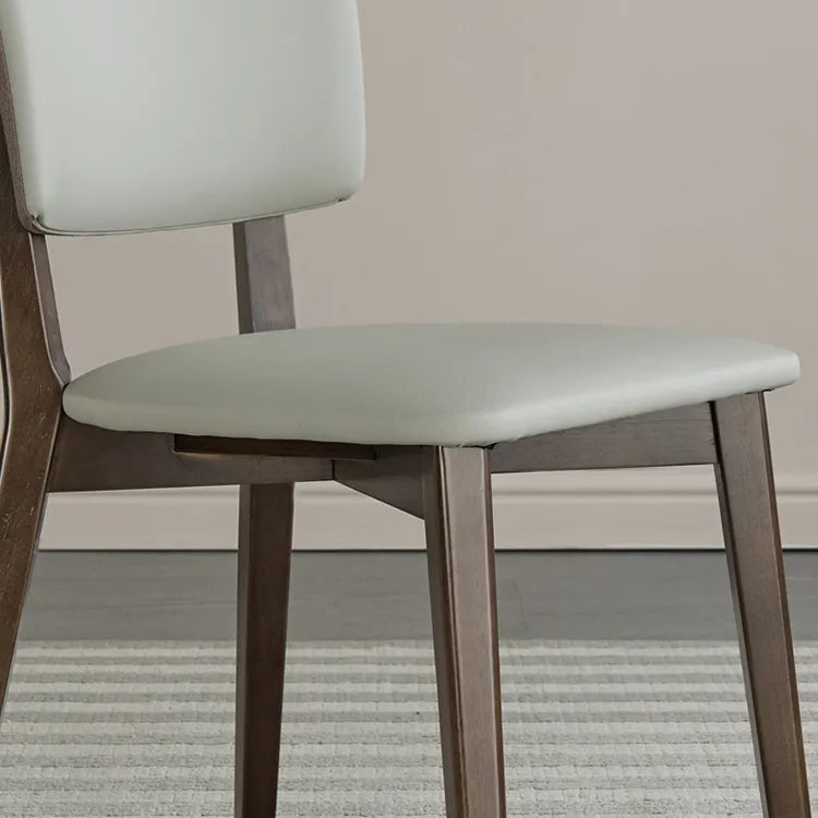 PUレザーと無垢材の北欧風チェア - スタイリッシュなダイニングに最適! fjx-2653