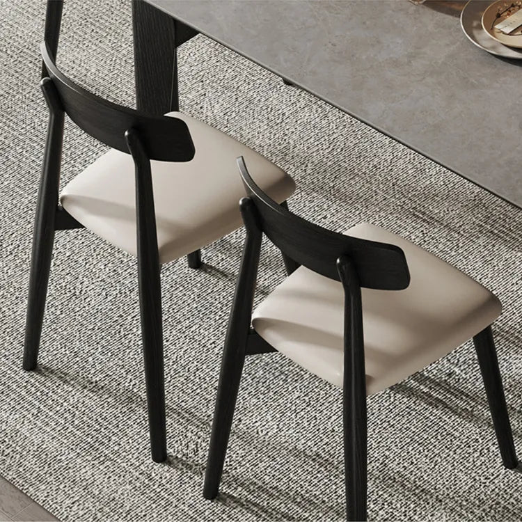 シンプルモダンなオーク&PUレザーチェア - インテリアに洗練されたアクセントをプラス fjx-2676