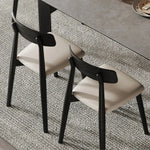 シンプルモダンなオーク&PUレザーチェア - インテリアに洗練されたアクセントをプラス fjx-2676