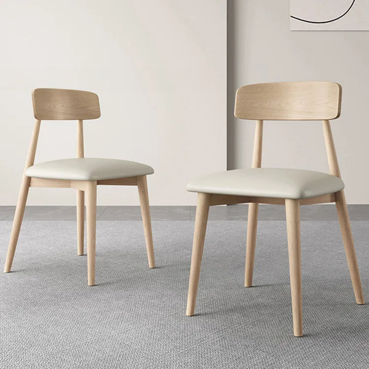 シンプルモダンなオーク&PUレザーチェア - インテリアに洗練されたアクセントをプラス fjx-2676