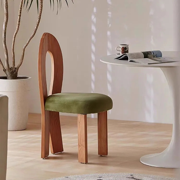 アッシュ材使用のデザインチェア|優雅で特別な座り心地をあなたに fjx-2690