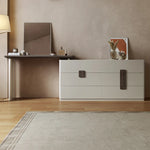 透明アクリル&シープボアのモダンスツール|インテリアを引き立てるデザインチェア fkb-4384