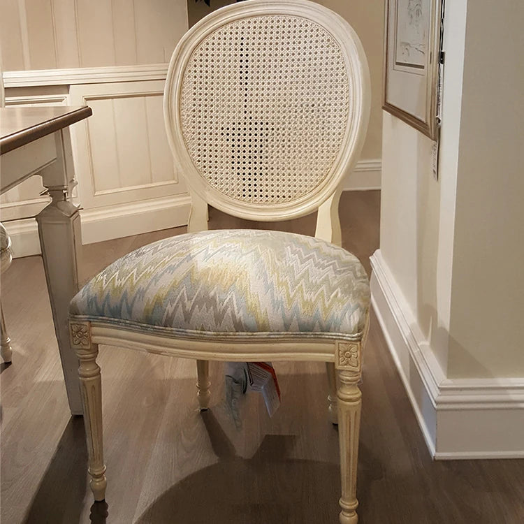 オーク多層板テーブル・シンプルでエレガントなダイニングテーブル、家族団らんや特別な時に最適! fljgj-2118