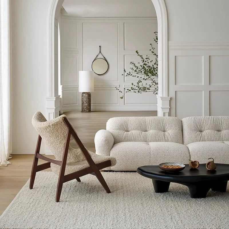 シープボア&シリコンフィル アッシュ材チェア - 快適なリラックス空間のための洗練されたデザイン fme-3136