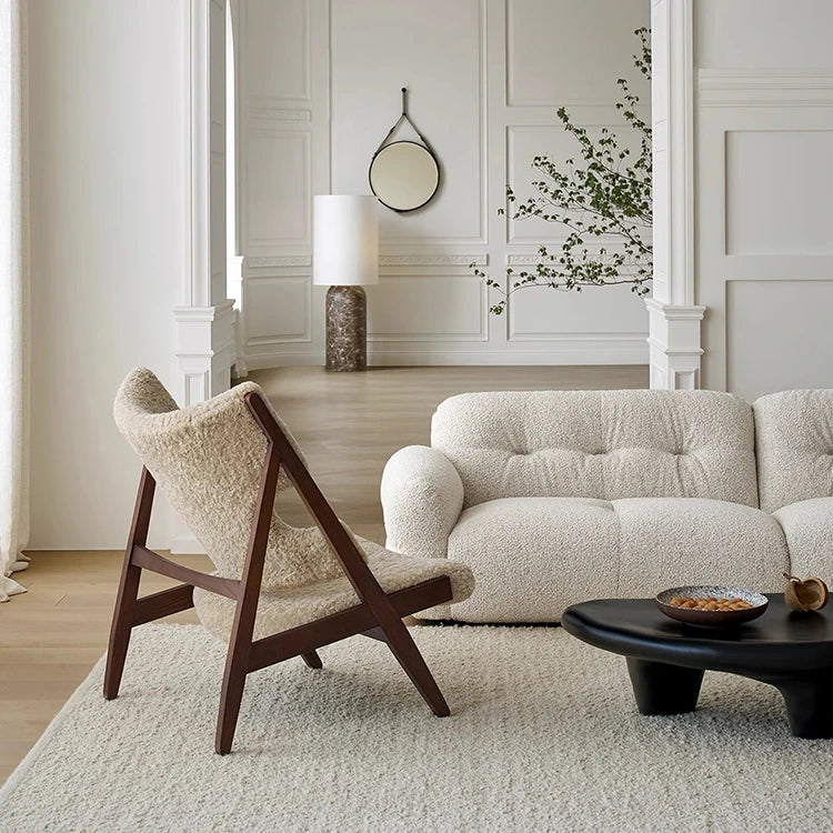 シープボア&シリコンフィル アッシュ材チェア - 快適なリラックス空間のための洗練されたデザイン fme-3136