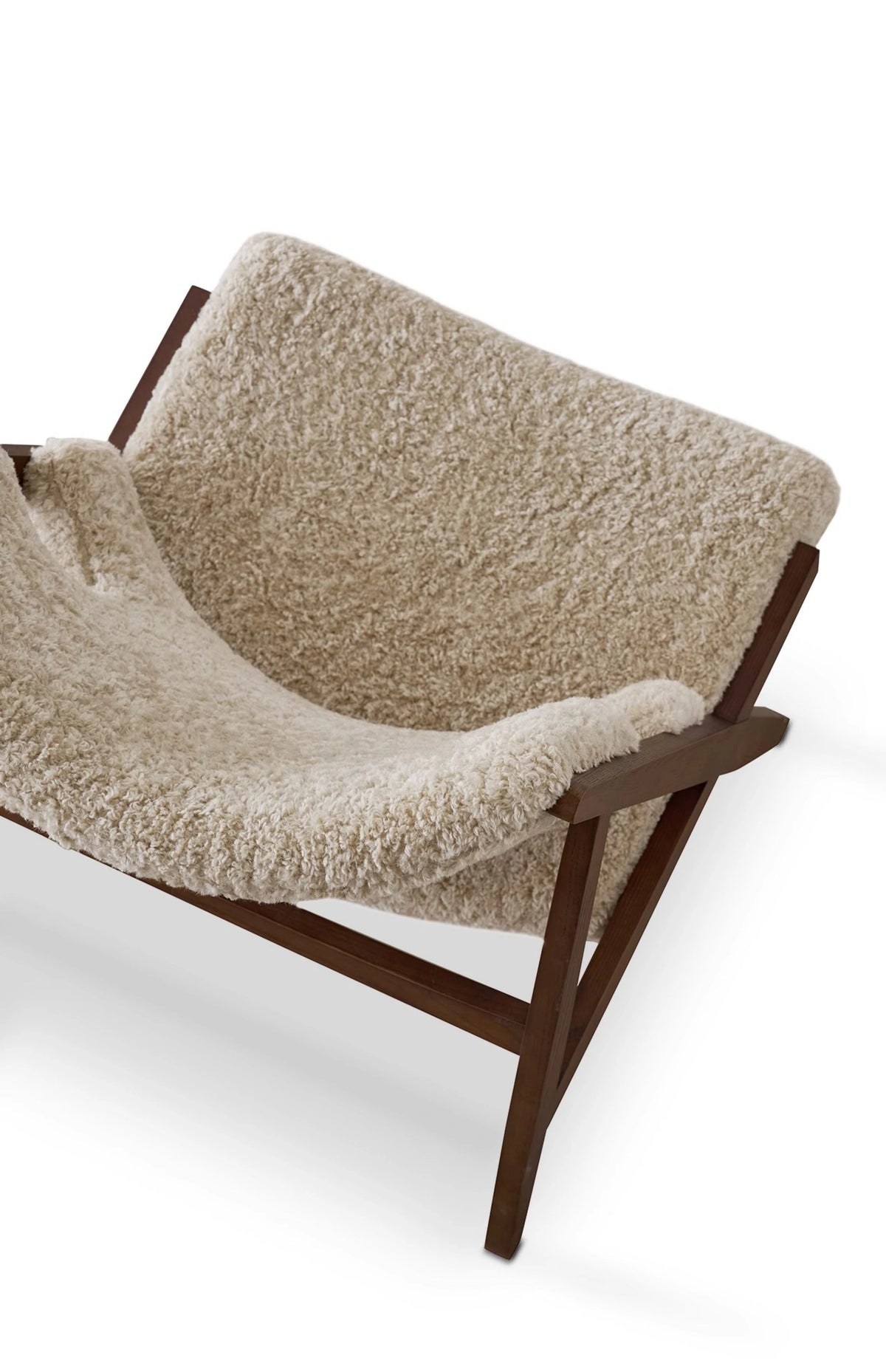 シープボア&シリコンフィル アッシュ材チェア - 快適なリラックス空間のための洗練されたデザイン fme-3136