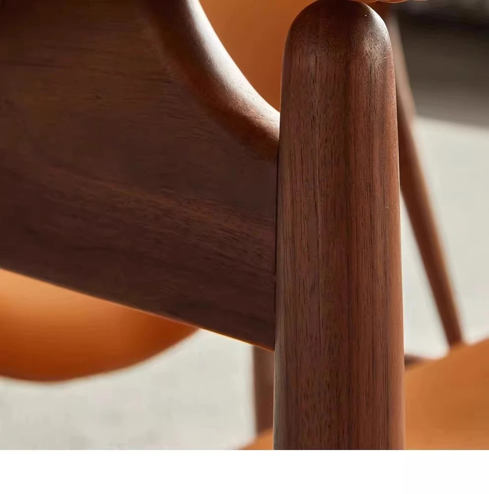 アッシュ材とPUレザーのシールド型デザインチェア - おしゃれで快適なリビングに最適! fme-3137