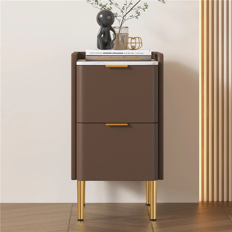 モダンナイトテーブル - パイン材セラミック天板 & PUレザー仕上げ、シンプルでスタイリッシュ、引き出し付き収納、ゴールド脚デザイン fmxjs-5341