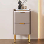 モダンナイトテーブル - パイン材セラミック天板 & PUレザー仕上げ、シンプルでスタイリッシュ、引き出し付き収納、ゴールド脚デザイン fmxjs-5341