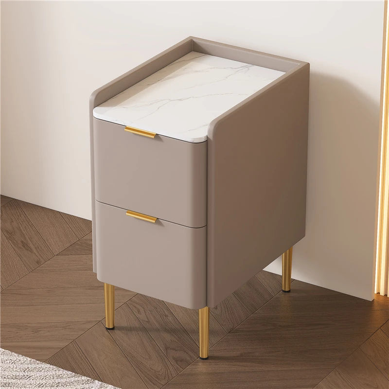 モダンナイトテーブル - パイン材セラミック天板 & PUレザー仕上げ、シンプルでスタイリッシュ、引き出し付き収納、ゴールド脚デザイン fmxjs-5341