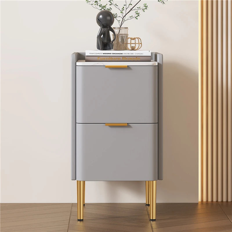 モダンナイトテーブル - パイン材セラミック天板 & PUレザー仕上げ、シンプルでスタイリッシュ、引き出し付き収納、ゴールド脚デザイン fmxjs-5341