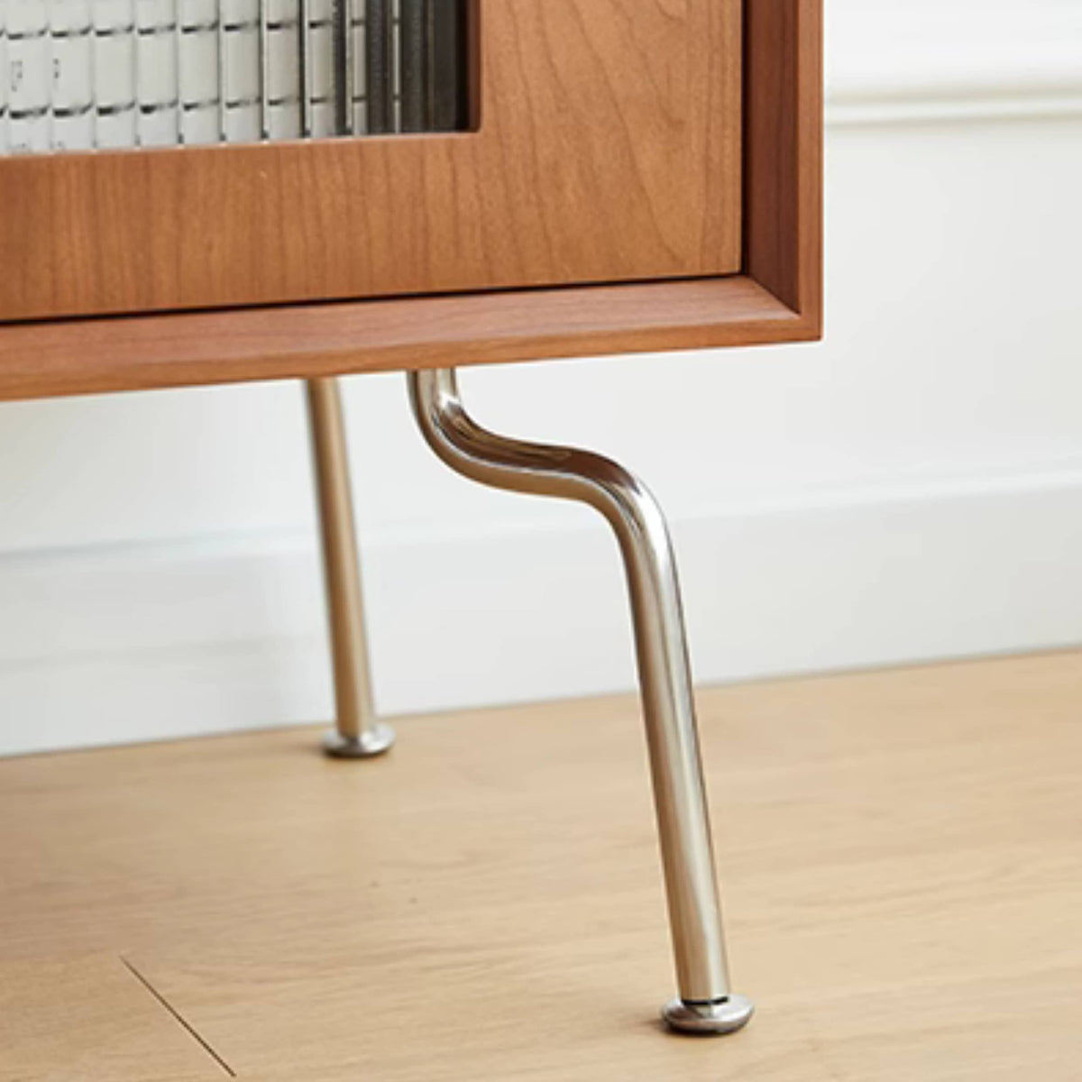 高品質テレビ台 - 多層板&強化ガラス&ステンレス製のモダンデザイン fmy-1137