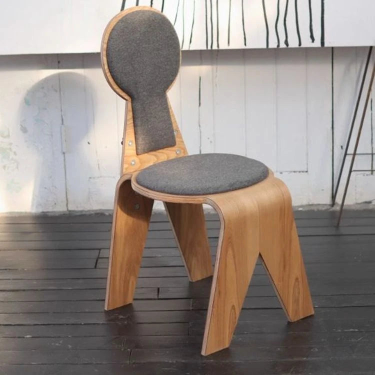 モダンデザインの多層板チェア - 綿麻素材の快適な座席、オシャレなインテリアに最適! fqr-5112