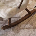 木製フレーム&シープボア素材の快適チェア – スタイリッシュでリラックスできる逸品 fsmy-400