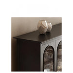 モダンガラスキャビネット – シックなデザインで収納力抜群のインテリア家具 fvp-4595