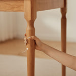 【高級家具】チェリー材テーブル|木目が美しい上品なデザイン fyg-656