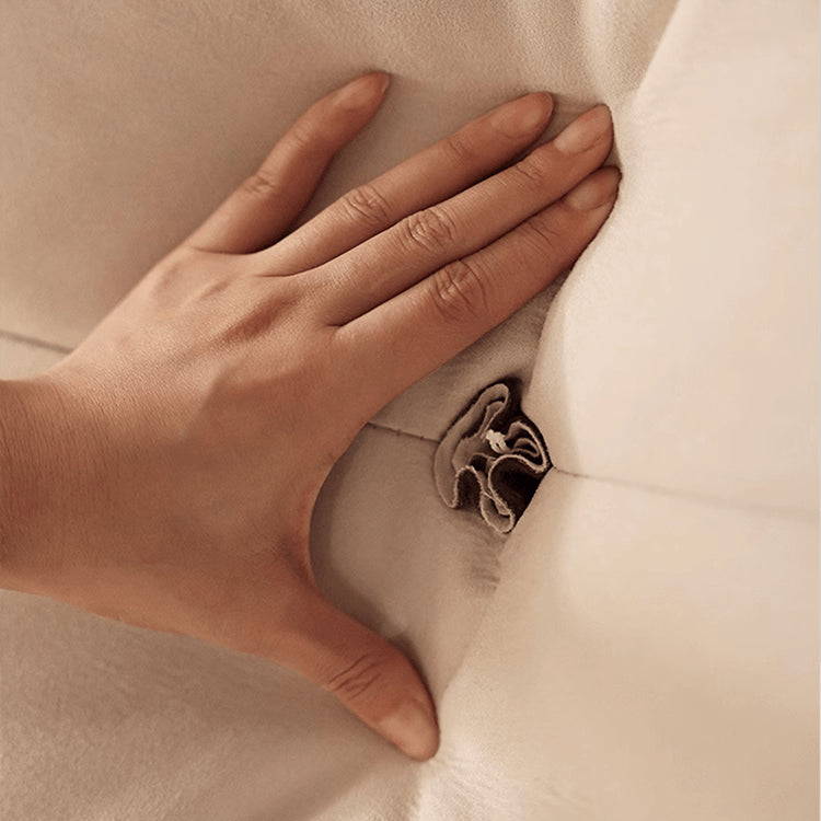 「高級素材使用!チェリー材とパイン、ステンレスフレームのグースダウン入りソファー」 fyg-673