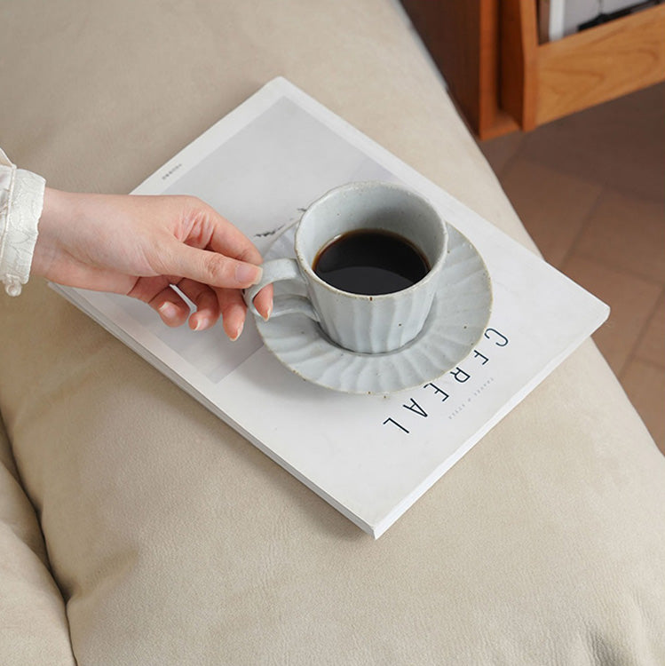 【高級感溢れる】チェリー材 フェザー シリコンフィル 合皮使用の贅沢ソファー|快適な居心地を最適に fyx-826