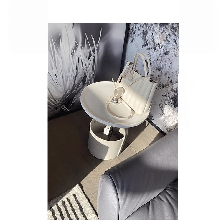 スタイリッシュな合成皮革センターテーブル - 中密度繊維板製で収納も便利!テーブルと収納ボックスが一体化したデザイン。 hakt-5156