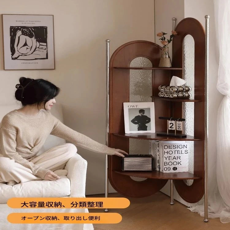 チェリー材とガラスのスタイリッシュラック - ステンレスフレーム付き、コーナーに最適な収納家具 hby-4603