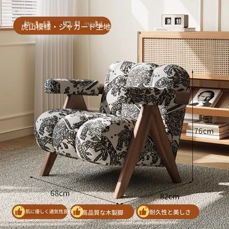 PUレザーと無垢材のデザインチェア - おしゃれなリビングにぴったり! hch-3089