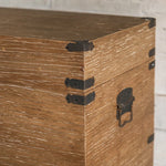 スギ材とアイアンのヴィンテージキャビネット|スタイリッシュな収納ソリューション hdst-4231