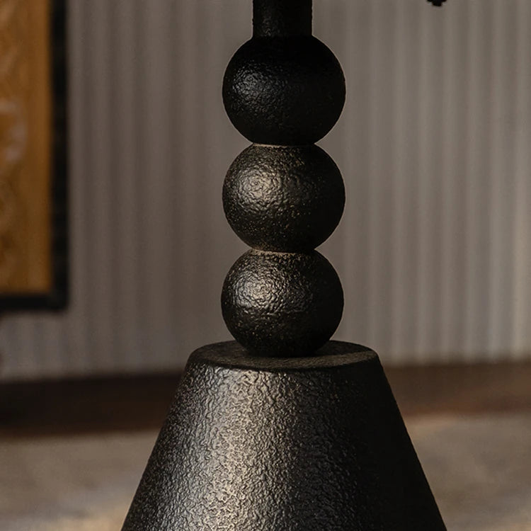 パイン&アイアン製センターテーブル|モダンデザインと優雅さが魅力のインテリアアイテム hdst-4253