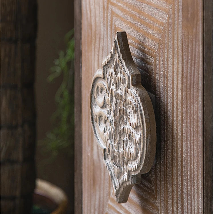 パインとアイアン素材のエレガントキャビネット│美しいデザインでお部屋にアクセントを! hdst-4313