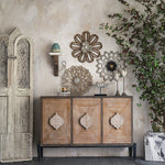 パインとアイアン素材のエレガントキャビネット│美しいデザインでお部屋にアクセントを! hdst-4313