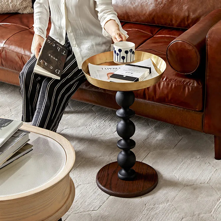 モダンデザインのレッドオークセンターテーブル - シックなインテリアに最適! hggw-4173