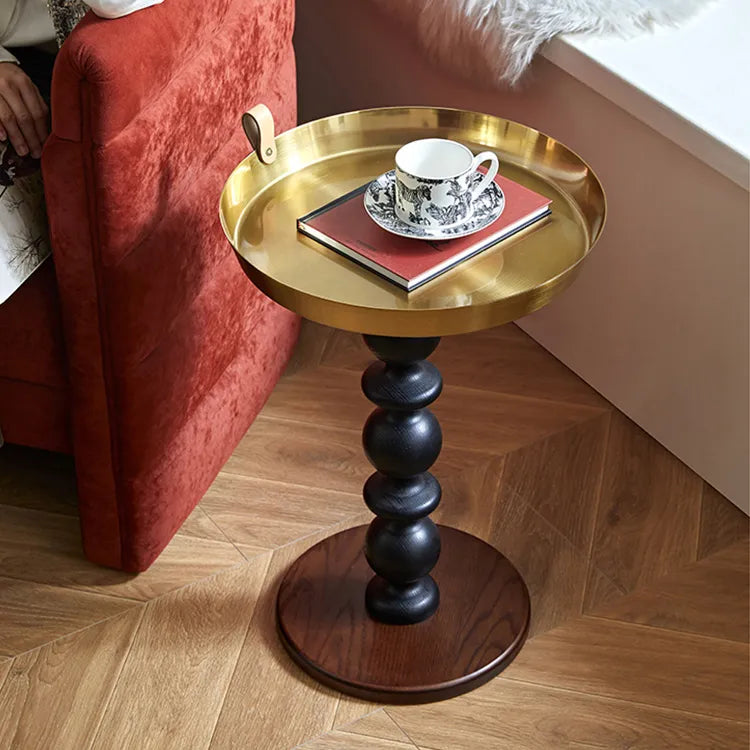 モダンデザインのレッドオークセンターテーブル - シックなインテリアに最適! hggw-4173