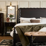 レッドオークの上質ナイトテーブル|高級感漂うおしゃれな収納家具 hggw-4176