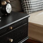 レッドオークの上質ナイトテーブル|高級感漂うおしゃれな収納家具 hggw-4176